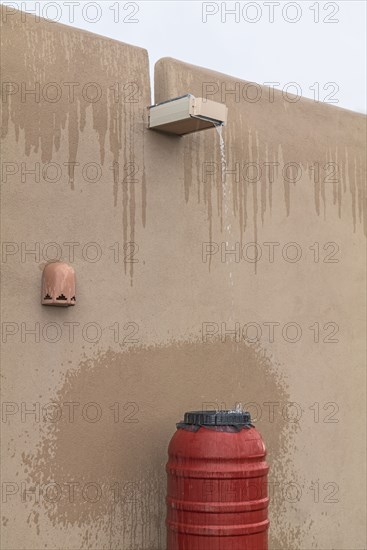 Collecting rainwater on building wall