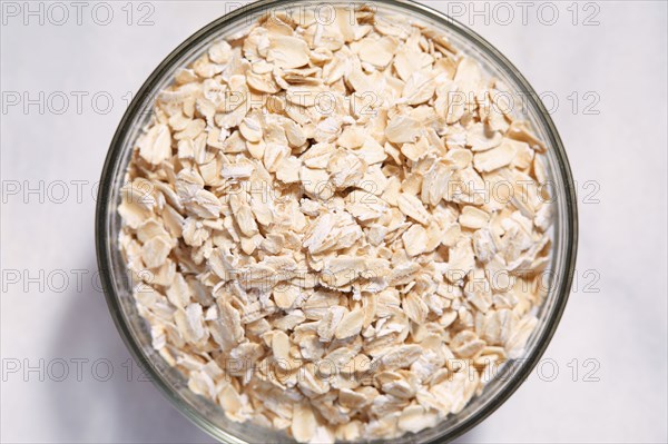 Overhead view of bowl of oats