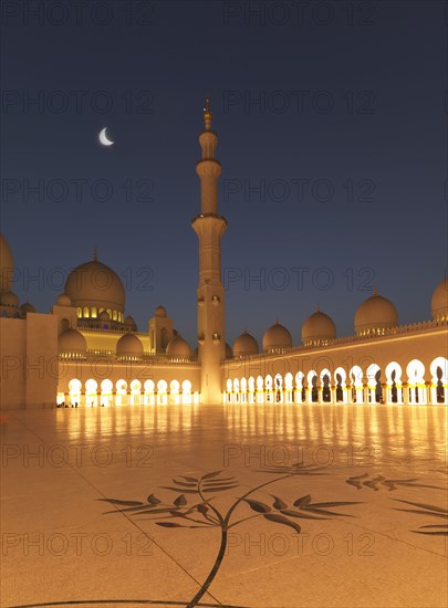 Illuminated colonnade