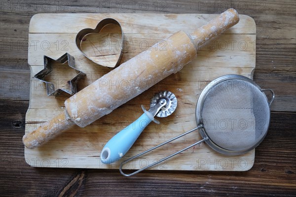 Baking tools on cutting board