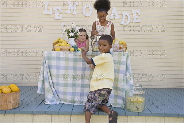 Children at lemonade stand