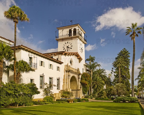 Front exterior santa barbara courthouse