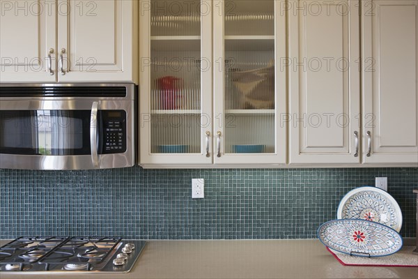 Cabinets and kitchen counter