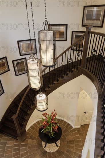 Foyer with curved staircase