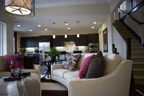 Contemporary sitting area near kitchen