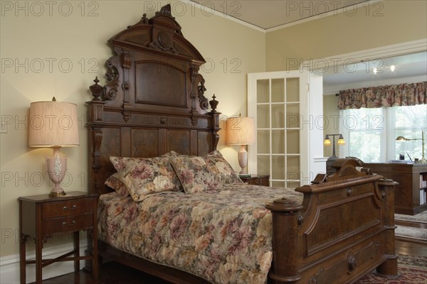 Walnut Victorian carved bed with 10ft high headboard