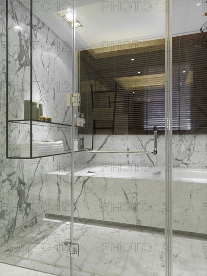 Marble bathroom and bathtub