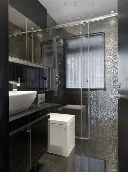 Modern bathroom