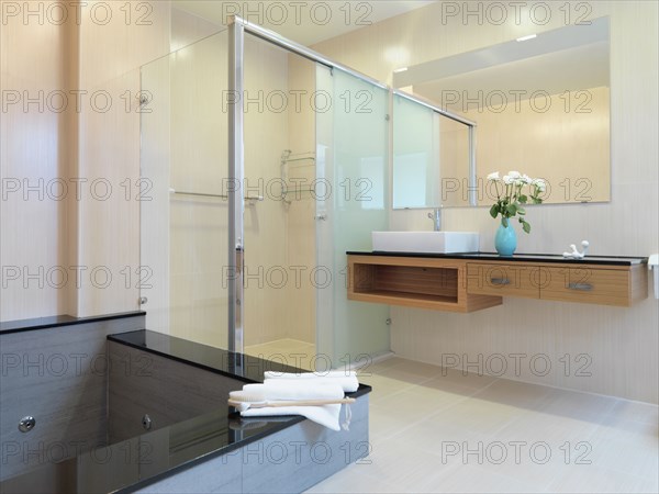 Hot tub in modern bathroom