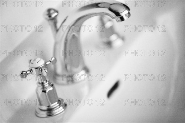 White Sink and Chrome Faucet