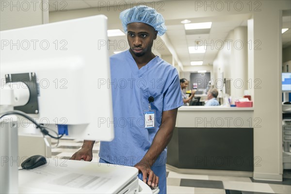 Nurse using a computer