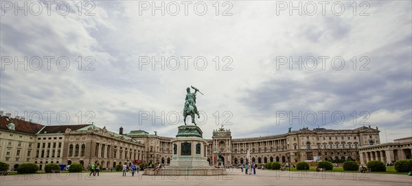 Statue in commons