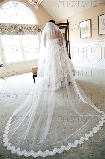 Egyptian bride in wedding dress