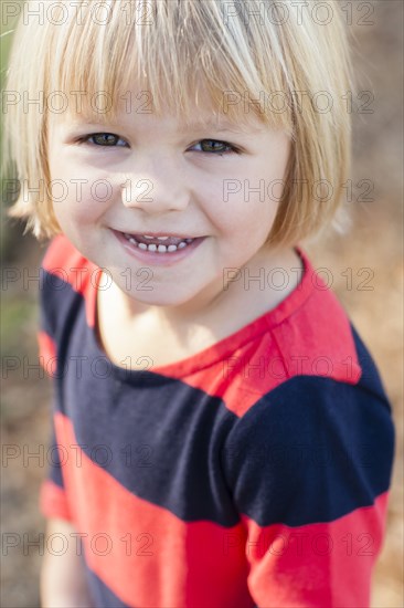 Close up of smiling Caucasian girl