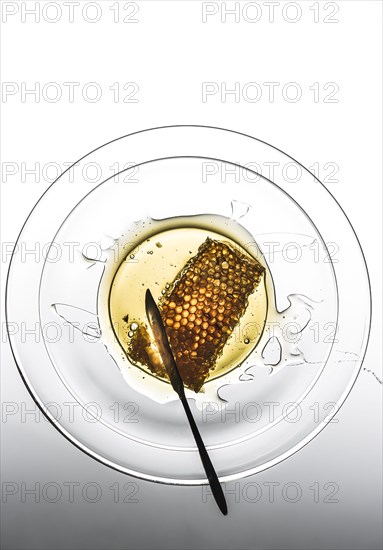 Honeycomb in bowl