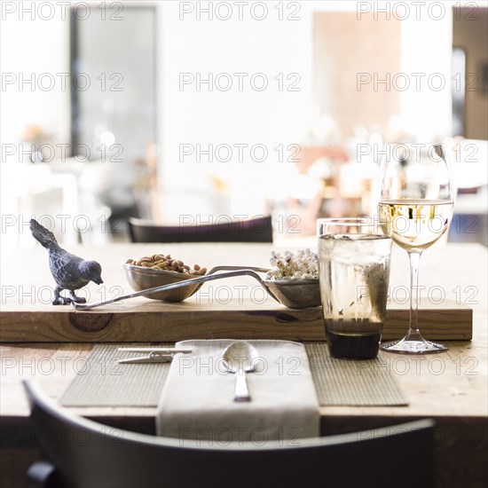 Place setting for informal lunch