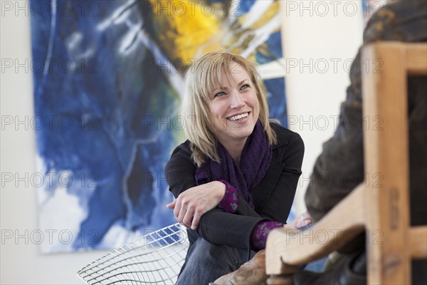 Caucasian woman in art gallery