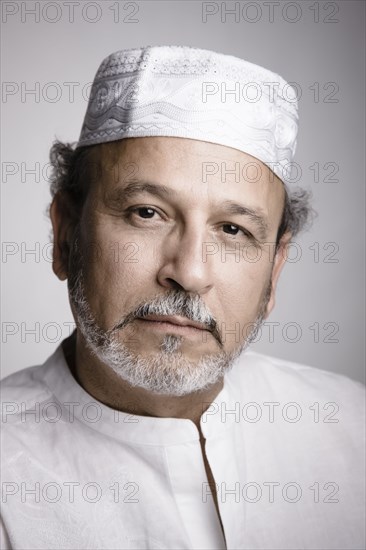 Middle Eastern man in traditional clothing
