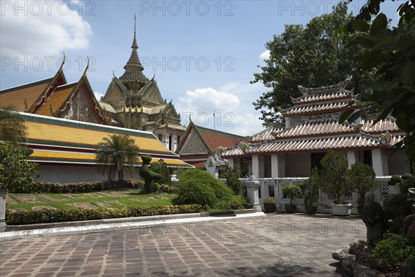 Thai royal palace