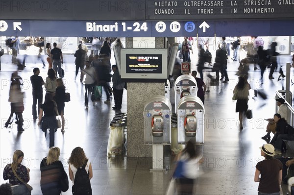 Signs at Italian train station