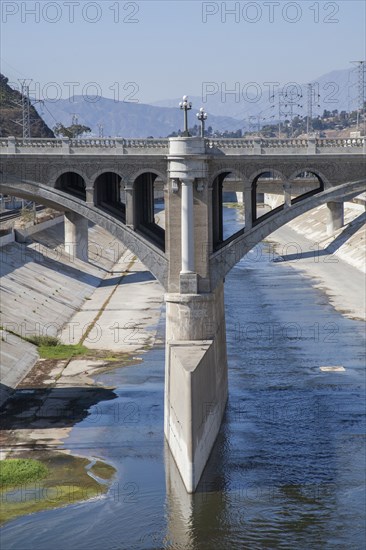 Bridge over urban aqueduct of Los Angeles River