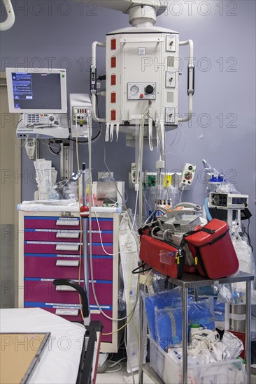 Equipment in hospital emergency room