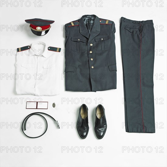 Organized military uniform and equipment