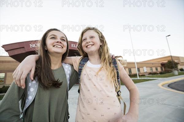 Utah, Lehi, Smiling sisters
