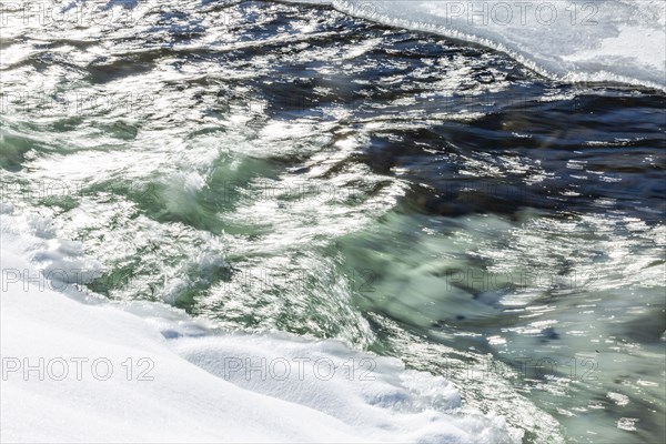 Ice and snow along Big Wood River