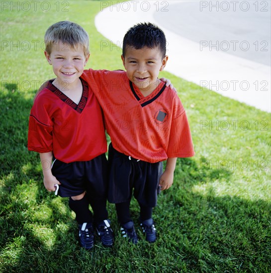 Portrait of two boys (4-5