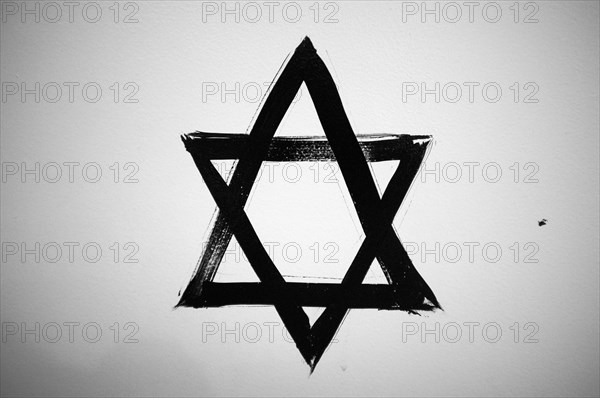 Star of David painted on wall