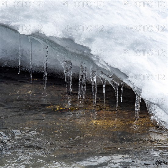 Ice and snow melting along Big Wood River