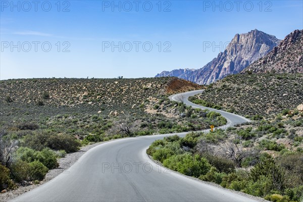Loop road through Red Rock Canyon National Conservation Area