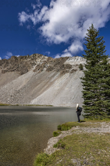 USA, Idaho, Sun Valley, Woman facing calm Norton Lake