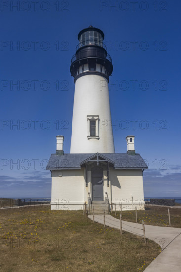 USA, Oregon, Newport, Lighthouse at Yaquina Head Outstanding Natural Area