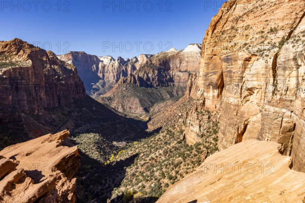 USA, Utah, Zion National Park, Zion Canyon on sunny day