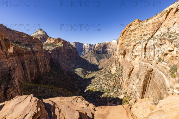 USA, Utah, Zion National Park, Zion Canyon on sunny day