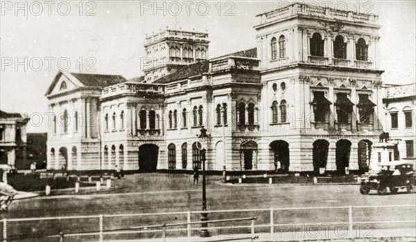 Supreme court, Singapore. View of the supreme court building. Singapore, Straits Settlements (Singapore), 10-18 February 1924. Singapore, Central (Singapore), Singapore, South East Asia, Asia.
