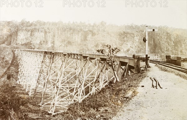 The Gokteik viaduct. Shot across a ravine showing the Gokteik viaduct, a steel trestle bridge, then the second highest in the world, that was built by the Pennsylvania Steel Company between 1900-13. Near Pyin U Lwin (Maymyo), Burma (Myanmar), circa 1915. Pyin U Lwin, Sagaing, Burma (Myanmar), South East Asia, Asia.