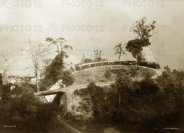 Agony Point'. View of 'Agony Point', a tight loop of railway line near Tindharia on the Darjeeling Hill Railway. West Bengal, India, circa 1900., West Bengal, India, Southern Asia, Asia.