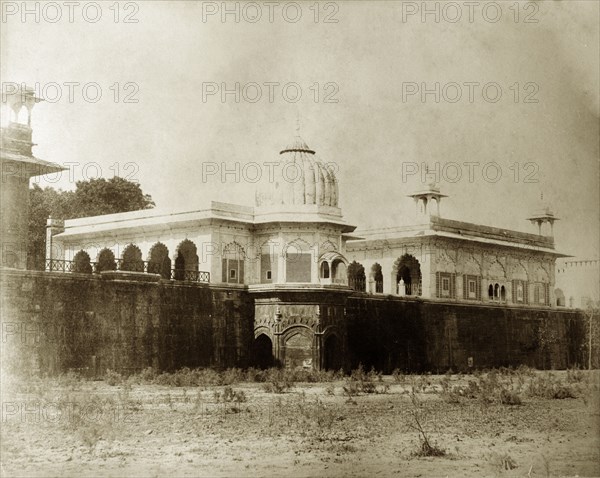 The Delhi Fort. Exterior wall of the Delhi Fort, also known as the 'Red Fort' due to the high, fortified walls of red sandstone that define its eight sides. Delhi, India, circa 1885. Delhi, Delhi, India, Southern Asia, Asia.