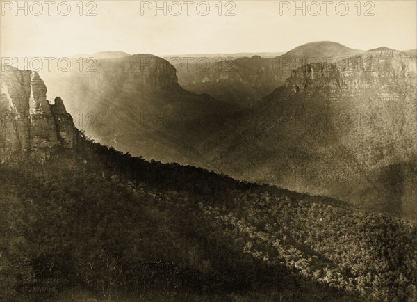 Grove Valley, Australia. Grove Valley in the Blue Mountains, taken, according to a later manuscript caption, from 'Covell's Leap'. New South Wales, Australia, circa 1885., New South Wales, Australia, Australia, Oceania.