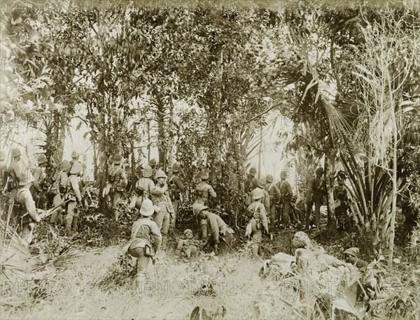 Assault on Kyaing-Kwintaung. Soldiers of the Second Devonshire Regiment, led by General Wolseley, re-enact their successful assault on the Kyaing-Kwintaung stockade. The stronghold was seized from the Saopha of Wuntho and his rebel supporters, who opposed British attempts to annex areas of Burma (Myanmar). Sagaing, Burma (Myanmar), 1891., Sagaing, Burma (Myanmar), South East Asia, Asia.