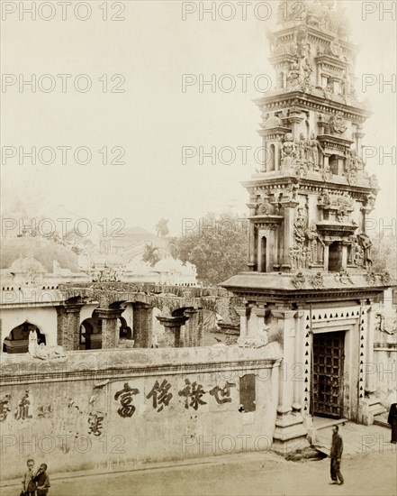 Gopuram' at Sri Mariamman temple. The decoratively carved 'gopuram' or gateway tower at the entrance to the Hindu temple of Sri Mariamman, located on Singapore's South Bridge Road. Singapore, Straits Settlements (Singapore), circa 1895. Singapore, Central (Singapore), Singapore, South East Asia, Asia.