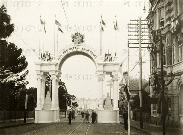 Welcome arch in Barrack Street, Perth. A welcome arch in Barrack Street, part of celebrations to welcome the Duke and Duchess of Cornwall and York (later King George V and Queen Mary) to Perth. Perth, Australia, July 1901. Perth, West Australia, Australia, Australia, Oceania.