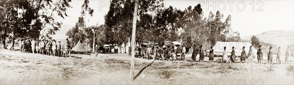 Queen Regent of Swaziland arriving at an 'indaba'. Labotsibeni Gwamile Mdluli, the Queen Regent of Swaziland, arrives with her entourage for an 'indaba' (council) with British officials. Near Mbabane, Swaziland, 24 August 1904. Mbabane, Hhohho, Swaziland, Southern Africa, Africa.