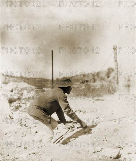 A labourer at the Kimberley diamond mines. An African labourer hauls a rope at the De Beers diamond mine in Kimberley. Kimberley, South Africa, circa 1896. Kimberley, North Cape, South Africa, Southern Africa, Africa.