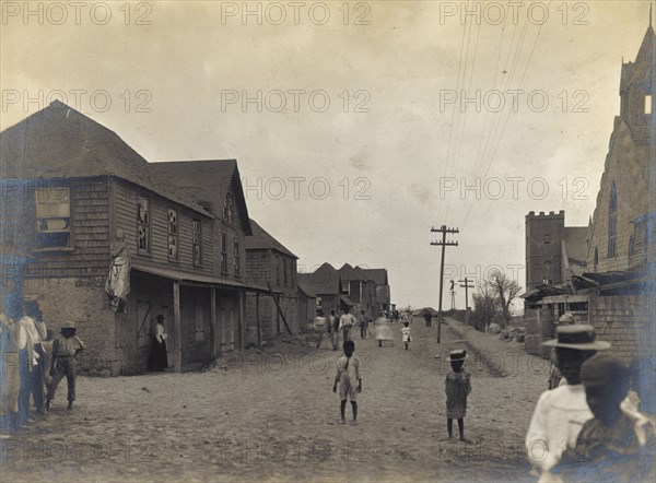 Georgetown after the eruption of Soufriere. A street in Georgetown is covered with a layer of volcanic dust following the eruption of Soufriere on 8 May 1902, which killed over 1,600 people. Georgetown, St Vincent, 1902. Georgetown, Charlotte, St Vincent and the Grenadines, Caribbean, North America .