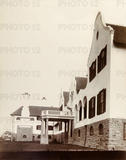 Government House in Pretoria. The front entrance to Pretoria's Government House, designed by architect Herbert Baker and built between 1902 and 1906. Pretoria, South Africa, November 1905. Pretoria, Gauteng, South Africa, Southern Africa, Africa.