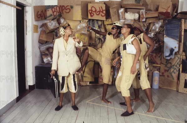 The 'Sistern' theatre group. Jamaican theatre group, 'Sistern', perform during a cultural festival held at the Commonwealth Institute. London, England, circa 1985. London, London, City of, England (United Kingdom), Western Europe, Europe .